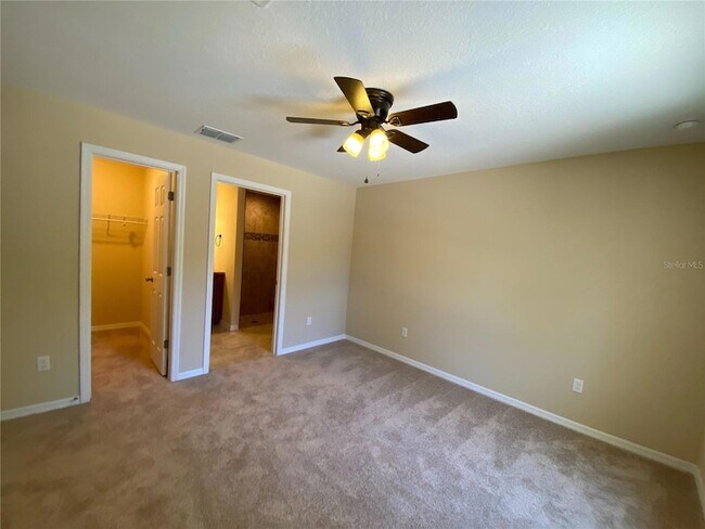 Building Photo - 15819 SW 19th Terrace