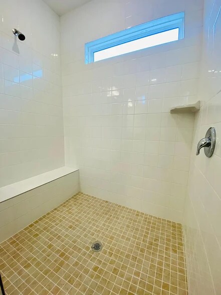 Building Photo - 9241 Harwen Ln