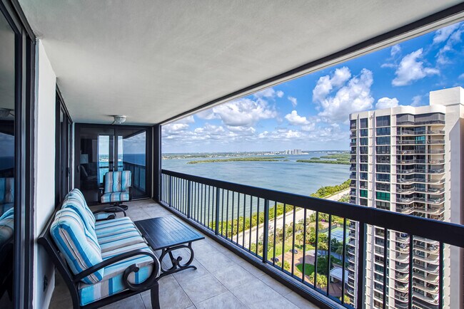 Building Photo - 5380 N Ocean Dr
