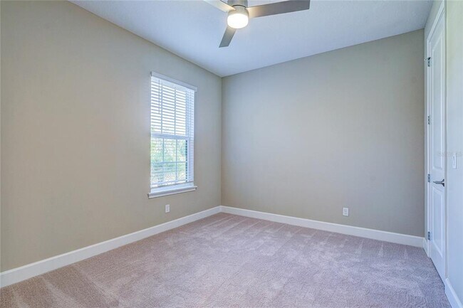 Building Photo - 6094 Mesa Gln