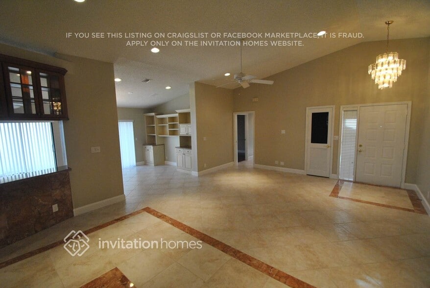 Building Photo - 21018 Country Creek Dr