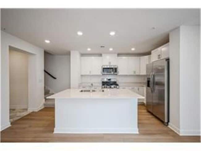 Building Photo - 14973 Archdale Ln
