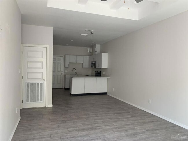 Building Photo - 420 Teague Ave