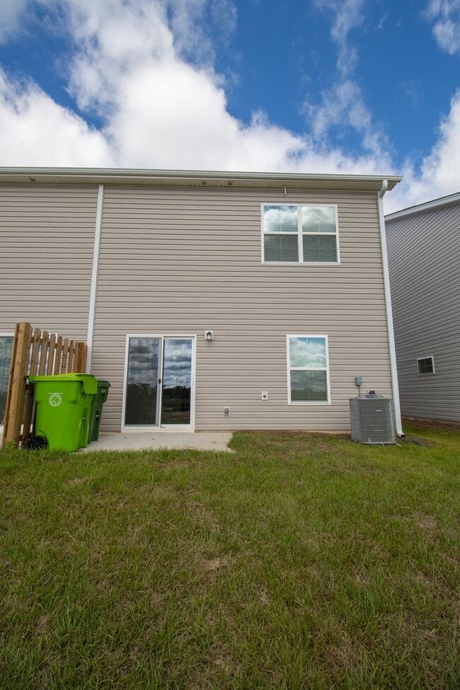 Building Photo - New 3-Bed, 2.5-Bath Home in Hopkins with Modern Amenities & Community Perks ~ Minutes To Fort Jac...