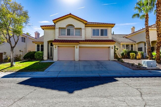Building Photo - 5 BED Summerlin home w/ 1ST FLOOR BED AND 3/4 BATH