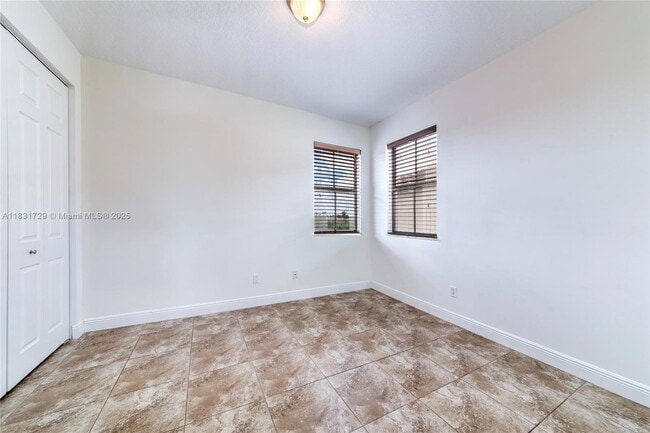 Building Photo - 3770 NW 84th Way