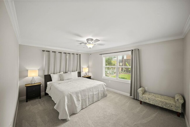 Building Photo - 4943 Cheena Dr