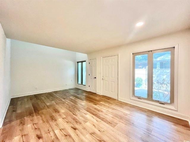 Building Photo - 402 75th Ave N