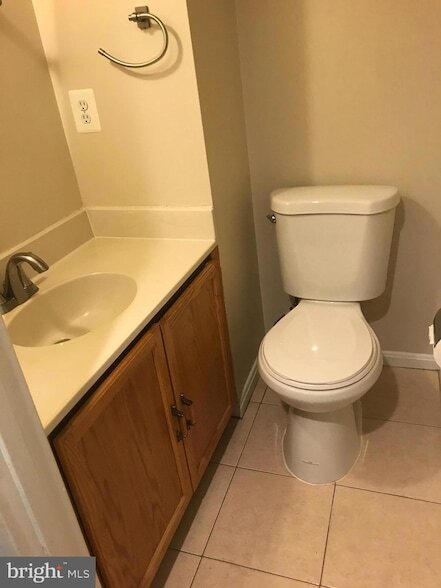 Building Photo - 12204 Apple Orchard Ct