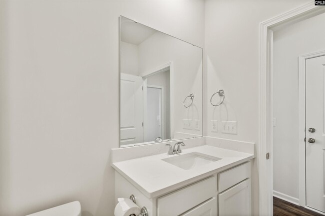 Building Photo - 1021 Skidaway Dr