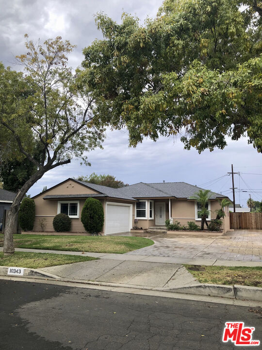 Building Photo - 10343 Dempsey Ave