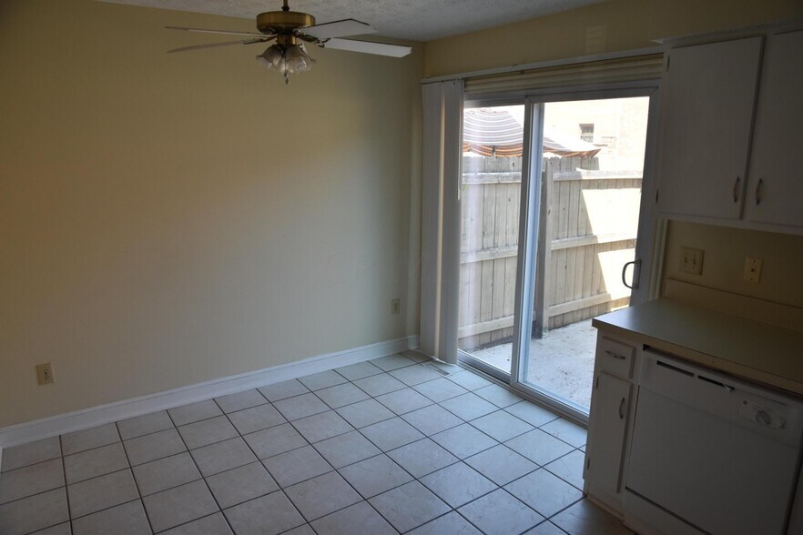 Building Photo - 6462 Cranston Way