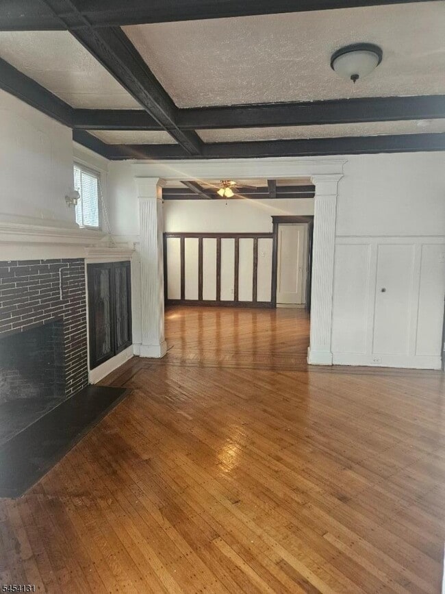 Building Photo - 275 S Burnet St