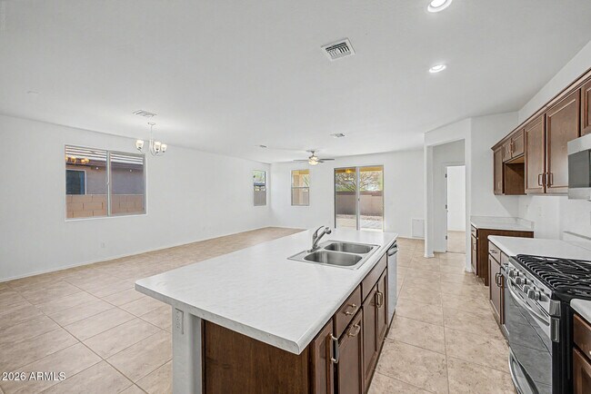 Building Photo - 26758 N 172nd Ln