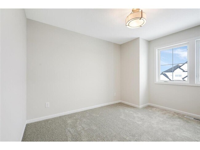Building Photo - 10771 40th St N