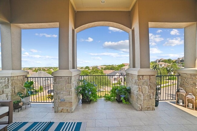 Building Photo - 2302 Arroyo Grande