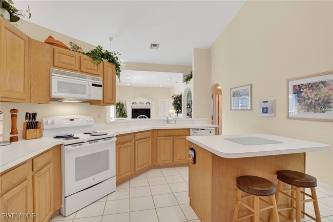 Building Photo - 6687 Huntley Ln S