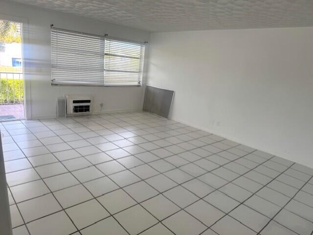 Building Photo - 4800 N Flagler Dr