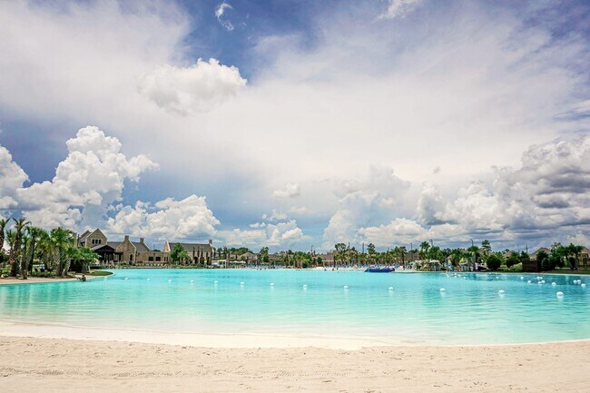 Building Photo - 15842 Loch Laggan Dr