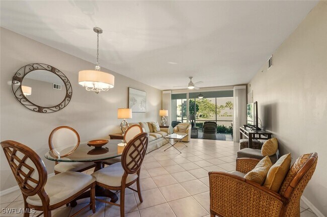 Building Photo - 4910 Deerfield Way