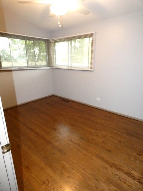 Building Photo - 1156 Myrtle Ln
