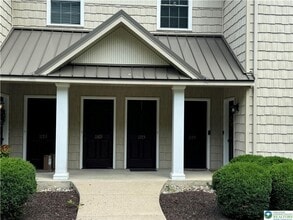 Building Photo - 3 Br Condo available in Bethlehem