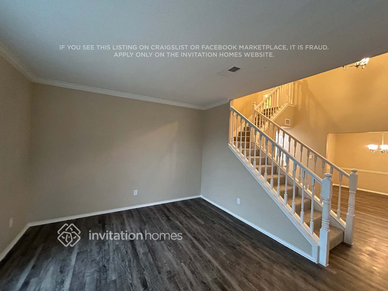 Building Photo - 825 Claire View Dr