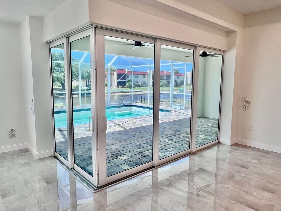 Building Photo - 55 Rotonda Cir