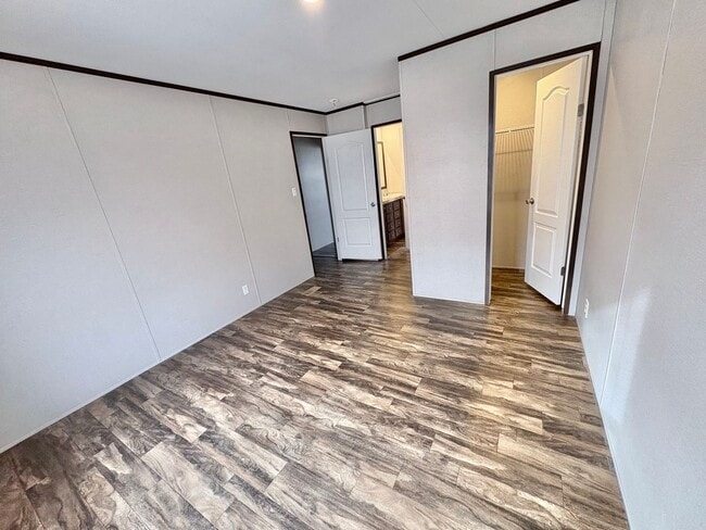 Building Photo - 4017 Stetson