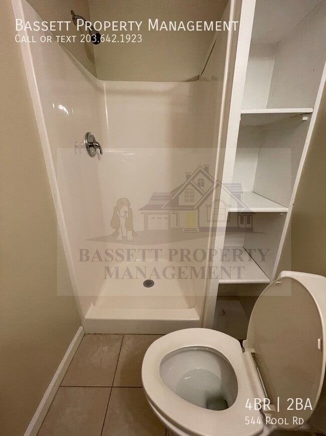 Building Photo - 544 Pool Rd