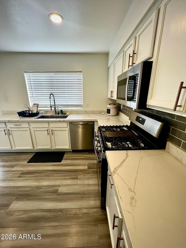 Building Photo - 2721 S 108th Ave