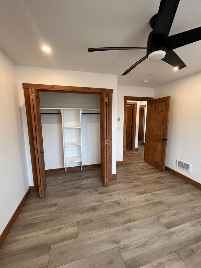 Building Photo - 48 Cedron Rd