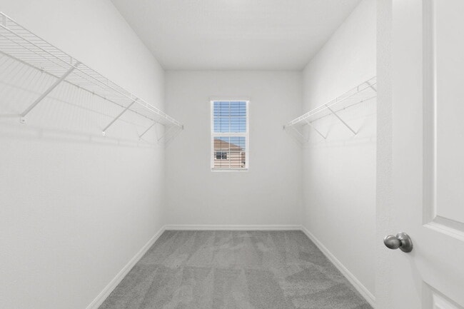 Building Photo - LIKE NEW Home For Rent in Avalon Park West!