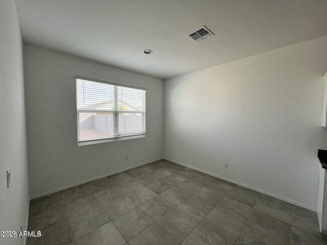 Building Photo - 3532 Sequoia St
