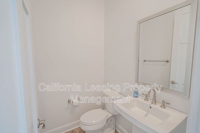 Building Photo - 24111 W Corte Escarpa