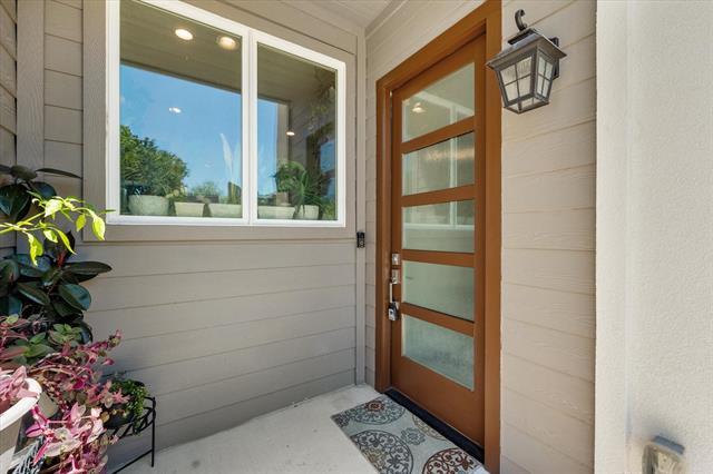 Primary Photo - 9467 Timberleaf Dr