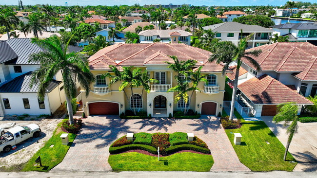 Building Photo - 953 Banyan Dr