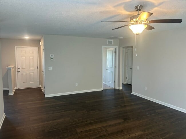 Building Photo - Stunning New Construction in the Heart of Columbus