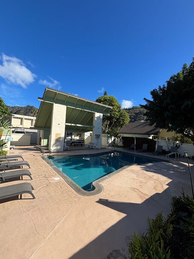 Building Photo - Hawaii Kai - The Village Green - 3 Bdrm/2 Bath/2 Prkg - $3,400