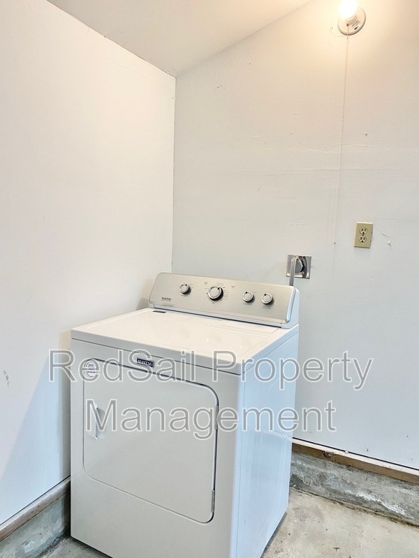 Building Photo - 5964 Lockamy Ln