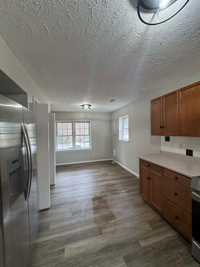 Building Photo - 4204 Tremont St