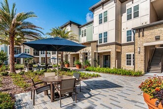 Building Photo - The Alexander at Sabal Point