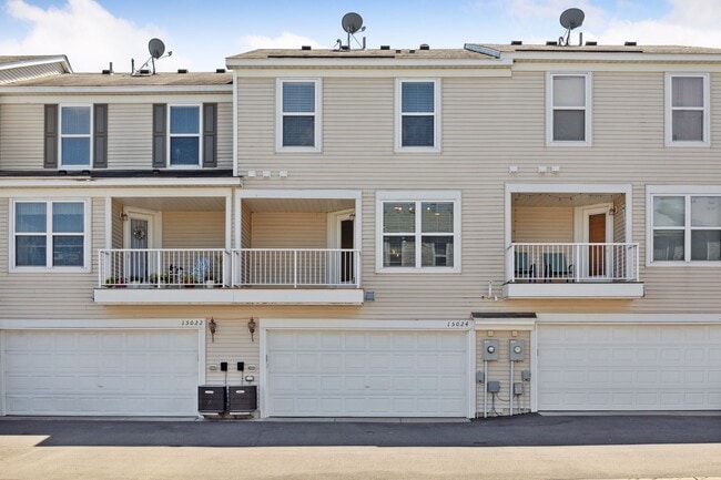 Building Photo - 15024 Farnham Ave N