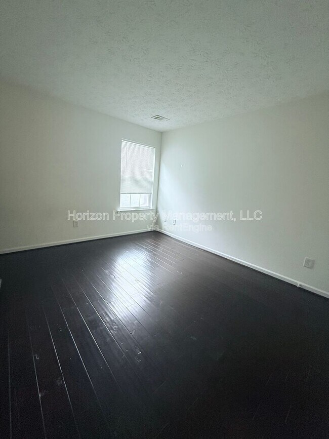 Building Photo - 5705 Mountain Top Pl