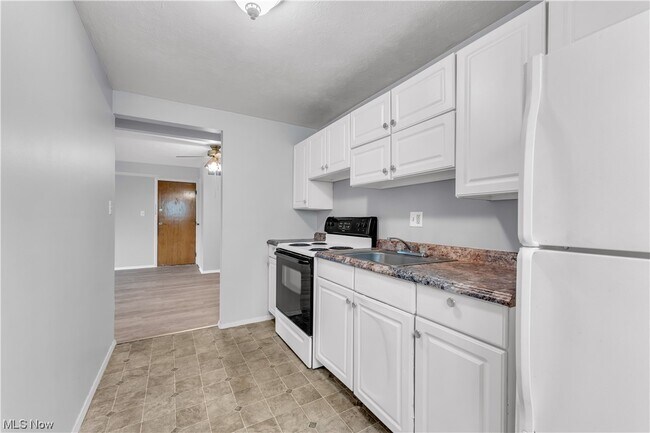 Building Photo - 4428 Turney Rd