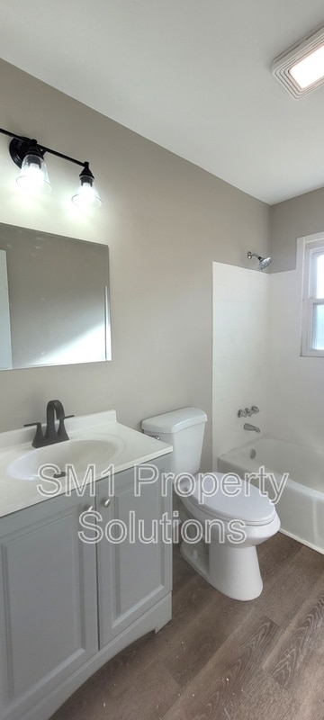 Building Photo - 1417 Ardmore Dr