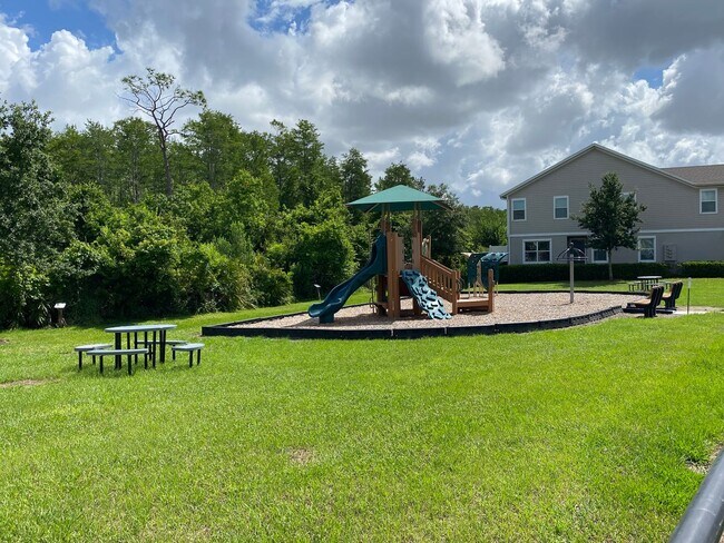 Building Photo - 3/2.5 Townhome near Orlando Airport