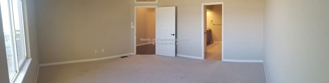 Building Photo - 2690 Summer Hill Ct