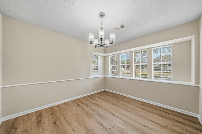 Building Photo - 119 Laura Ln