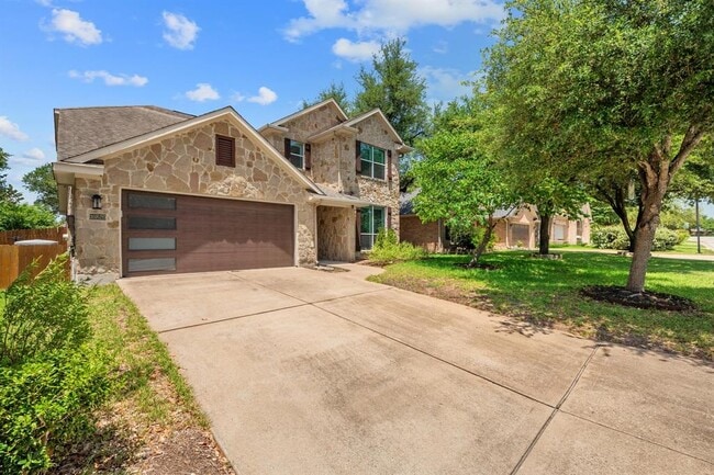 Building Photo - 10820 Sky Rock Dr